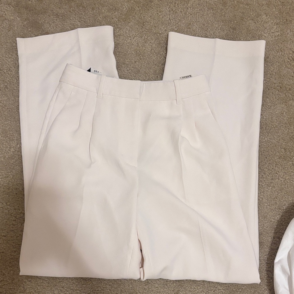 Aritzia White Women's Trousers